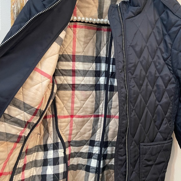 Authentic Burberry Jacket - Picture 3 of 6